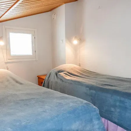 Moonlight 201 By Interhome