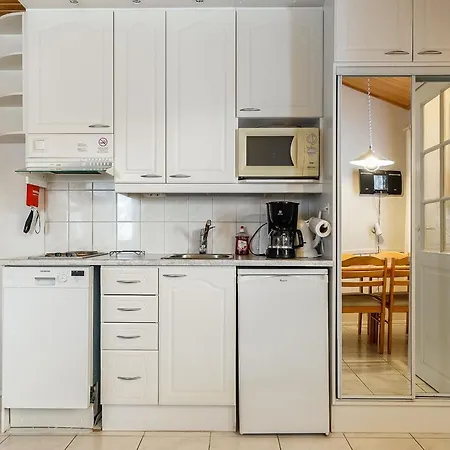 Moonlight 201 By Interhome Levi